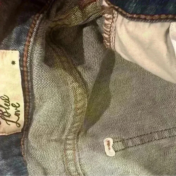 Cosmic Blue Love Bootcut Jeans Size 29 - Flattering Fit with Stretch - Picture 5 of 6